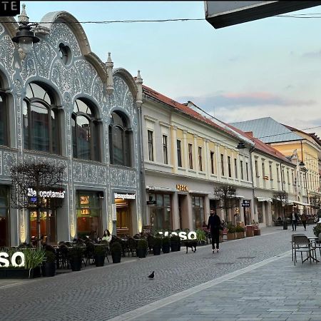 Aparte, Ultracentral Apartament In Moskovits Palace Oradea Ngoại thất bức ảnh